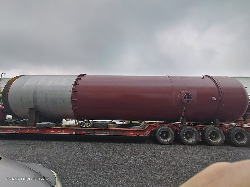 Oil Storage Tanks